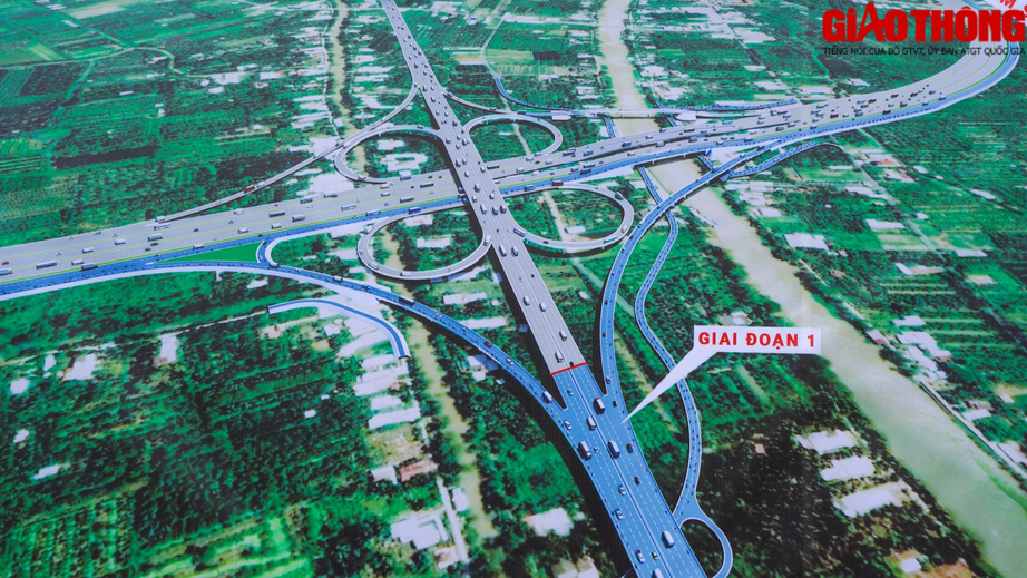 Ph&oacute; thủ tướng Trần Hồng H&agrave;: Phải kiểm tra cao độ của cao tốc v&agrave; nước lũ - Ảnh 5.