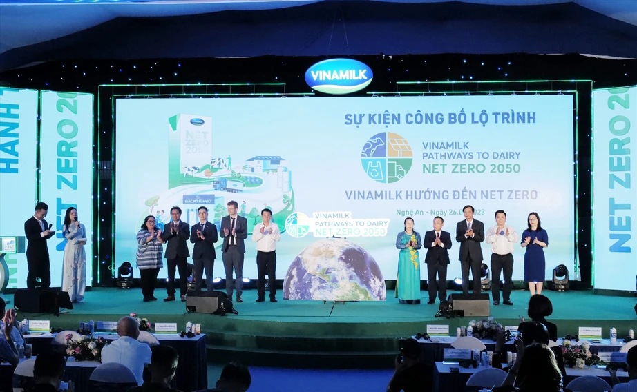 Vinamilk đứng thứ 5 trong top 10 thương hiệu sữa c&oacute; t&iacute;nh bền vững cao nhất to&agrave;n cầu - Ảnh 3.
