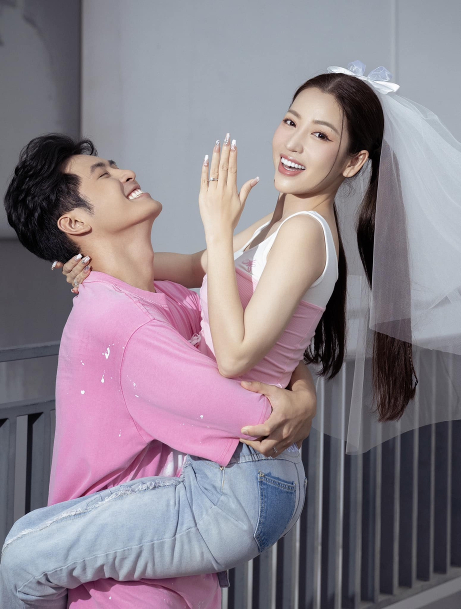 N&oacute;ng: Gin Tuấn Kiệt cầu h&ocirc;n Puka, th&ocirc;ng b&aacute;o "thuyền đ&atilde; cập bến" - Ảnh 1.