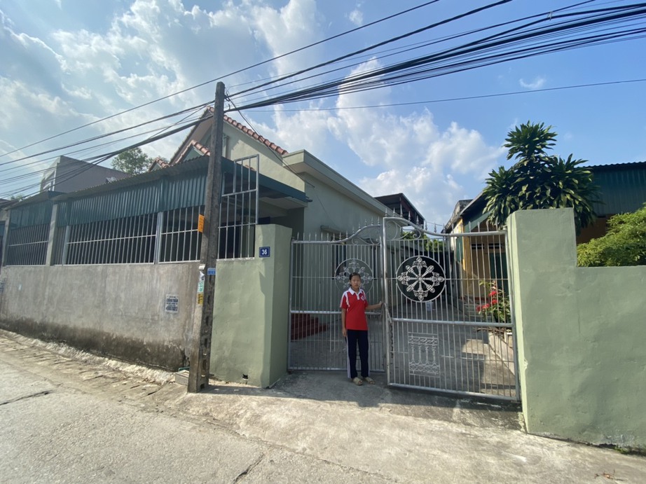 Quảng Ninh: X&oacute;t xa gia cảnh thiếu trước, hụt sau của ba trẻ mồ c&ocirc;i do bố chết đuối, mẹ tử v&igrave; tai nạn giao th&ocirc;ng - Ảnh 1.