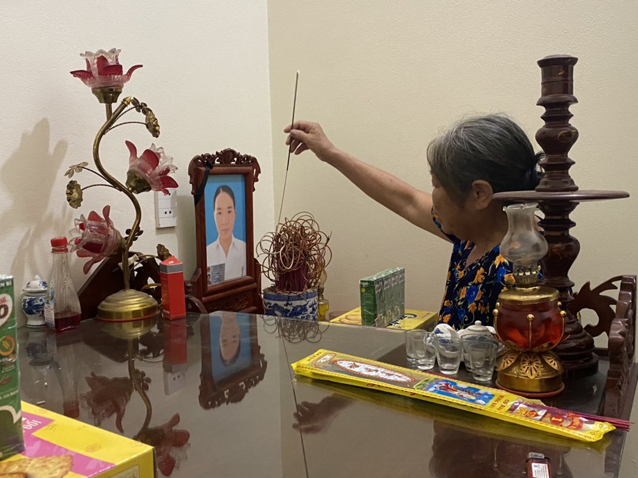 Quảng Ninh: X&oacute;t xa gia cảnh thiếu trước, hụt sau của ba trẻ mồ c&ocirc;i do bố chết đuối, mẹ tử v&igrave; tai nạn giao th&ocirc;ng - Ảnh 2.