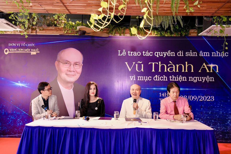 Nhạc sĩ Vũ Th&agrave;nh An trao t&aacute;c quyền tuyệt phẩm &acirc;m nhạc v&igrave; mục đ&iacute;ch thiện nguyện - Ảnh 1.