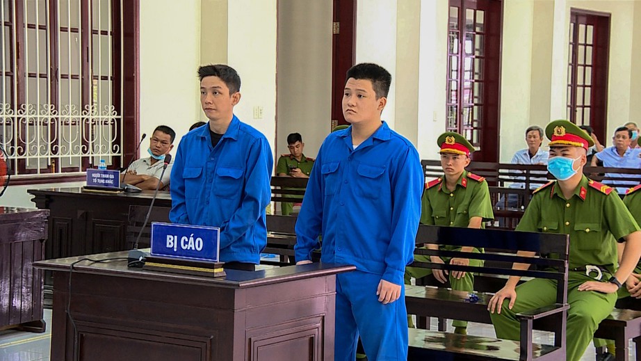 &Aacute;n mạng từ tiếng nẹt p&ocirc; xe, nam thanh ni&ecirc;n l&atilde;nh &aacute;n chung th&acirc;n - Ảnh 1.