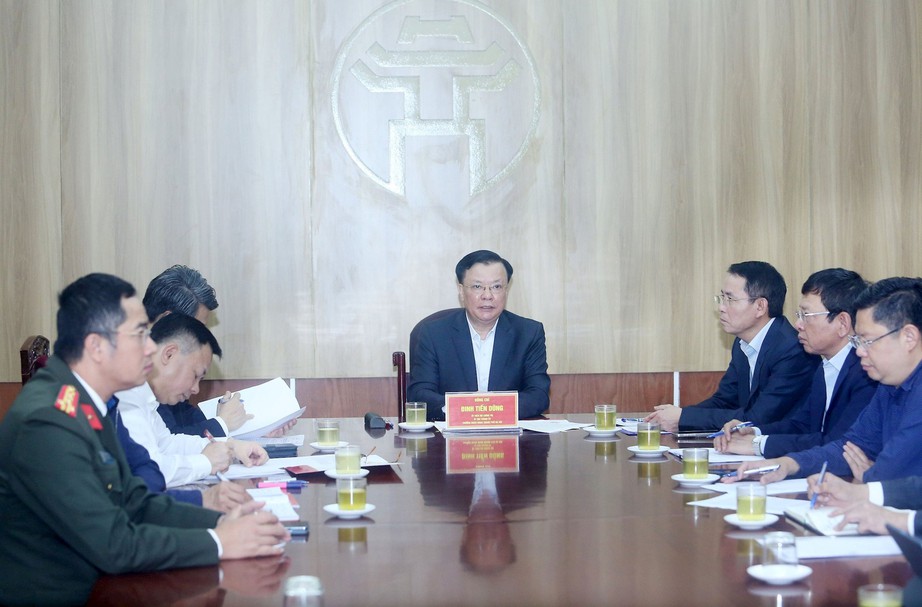 B&iacute; thư H&agrave; Nội y&ecirc;u cầu S&oacute;c Sơn kiểm điểm việc l&agrave;m mất sổ đỏ của d&acirc;n- Ảnh 1.