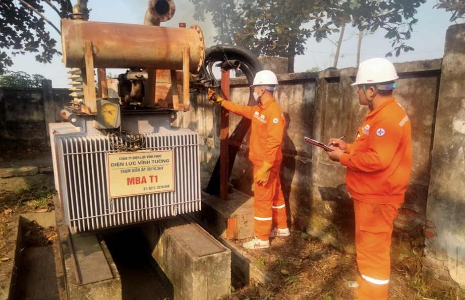 PC Vĩnh Ph&uacute;c đảm bảo cung cấp điện cho c&aacute;c trạm bơm phục vụ gieo cấy l&uacute;a - Ảnh 1.