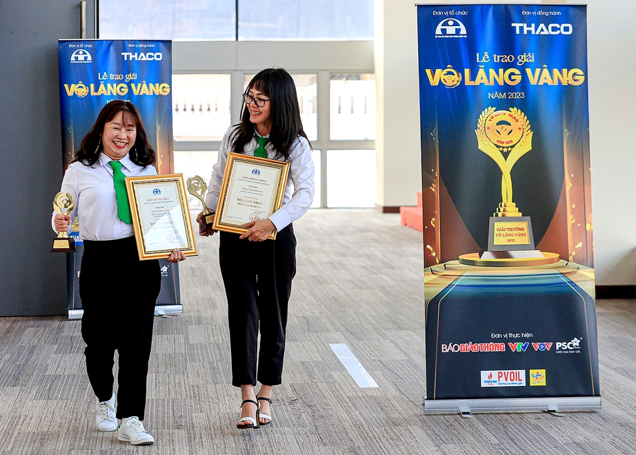 Chuyện những t&agrave;i xế V&ocirc; lăng v&agrave;ng h&agrave;o hiệp gi&uacute;p người- Ảnh 1.