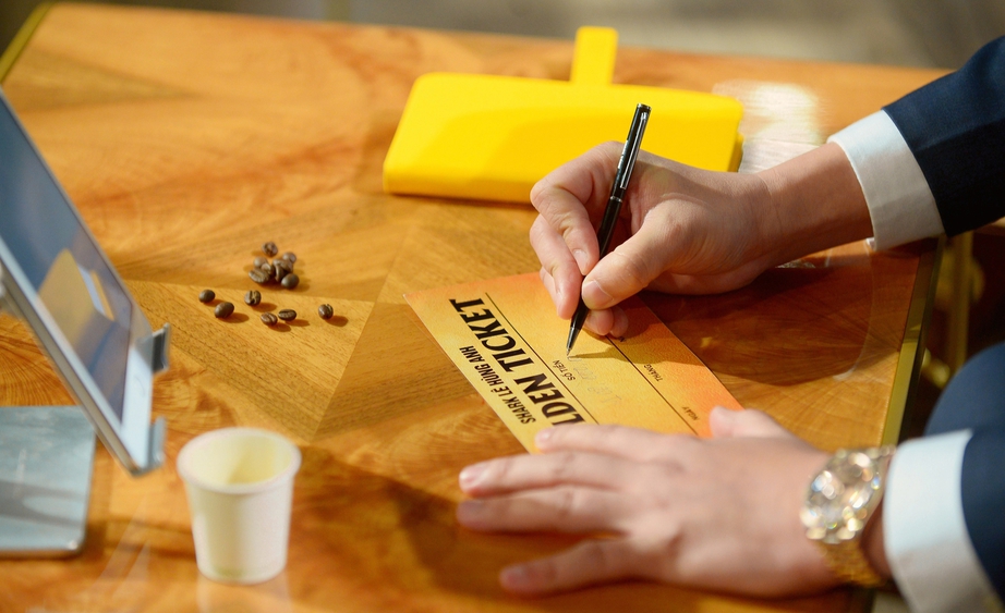 Ch&agrave;ng trai &Ecirc; đ&ecirc; l&agrave;m điều g&igrave; khiến Shark H&ugrave;ng Anh r&uacute;t Golden Ticket gi&agrave;nh deal &ldquo;nảy lửa&rdquo;- Ảnh 4.