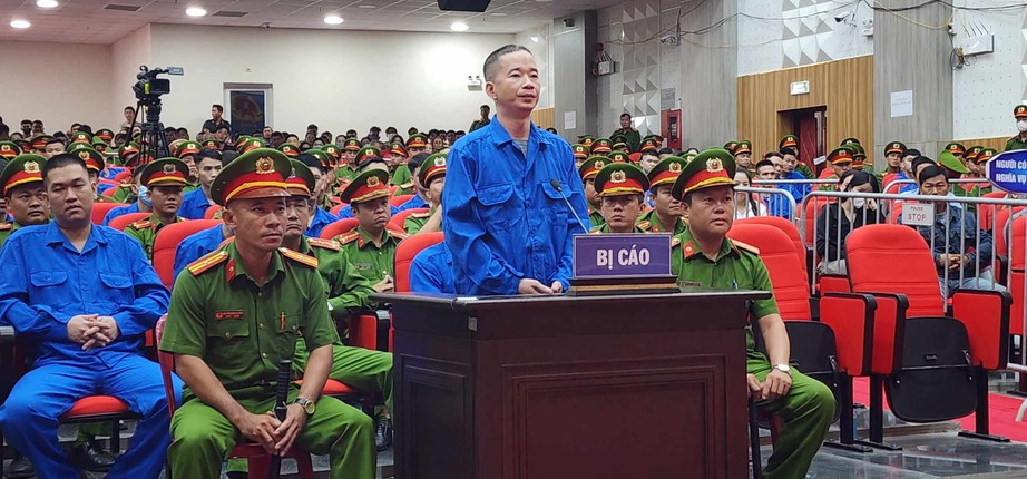 Đang x&eacute;t xử vụ giang hồ nổ s&uacute;ng l&agrave;m 8 người thương vong ở Ph&uacute; Quốc- Ảnh 2.