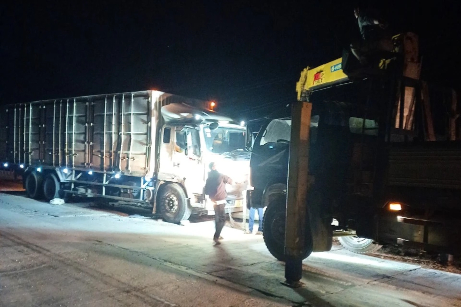 TNGT li&ecirc;n ho&agrave;n tr&ecirc;n đ&egrave;o L&ograve; Xo - Ảnh 1.