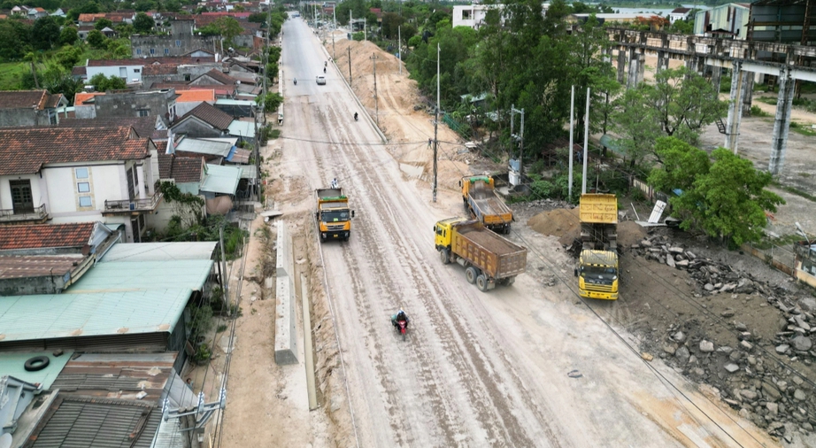 Khẩn trương khắc phục những tồn tại tr&ecirc;n Dự &aacute;n tăng cường kết nối giao th&ocirc;ng T&acirc;y Nguy&ecirc;n- Ảnh 3.