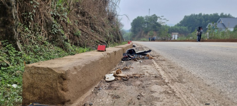 TNGT đặc biệt nghiệm trọng ở Thanh Ho&aacute;: Anh rể đưa em vợ về th&igrave; gặp nạn- Ảnh 4.