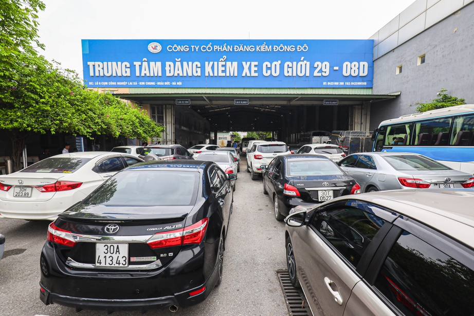 Cục Đăng kiểm khuyến c&aacute;o người d&acirc;n chủ động kiểm định trước th&aacute;ng 4- Ảnh 1.