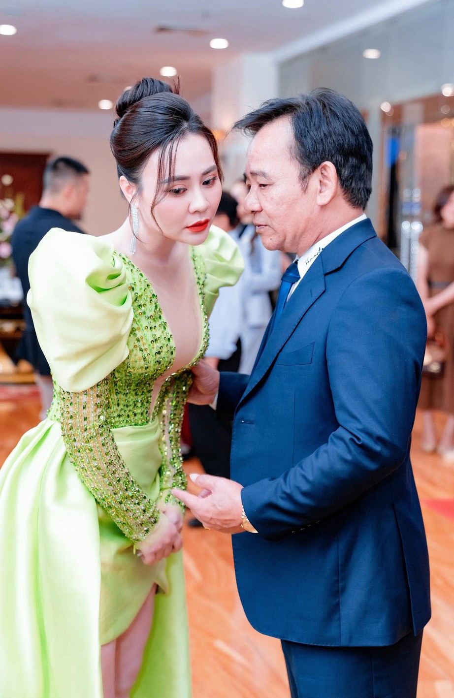 NSƯT Quang T&egrave;o - Hoa hậu Phan Kim Oanh thực c&oacute; chuyện "gian d&iacute;u mập mờ"?- Ảnh 2.