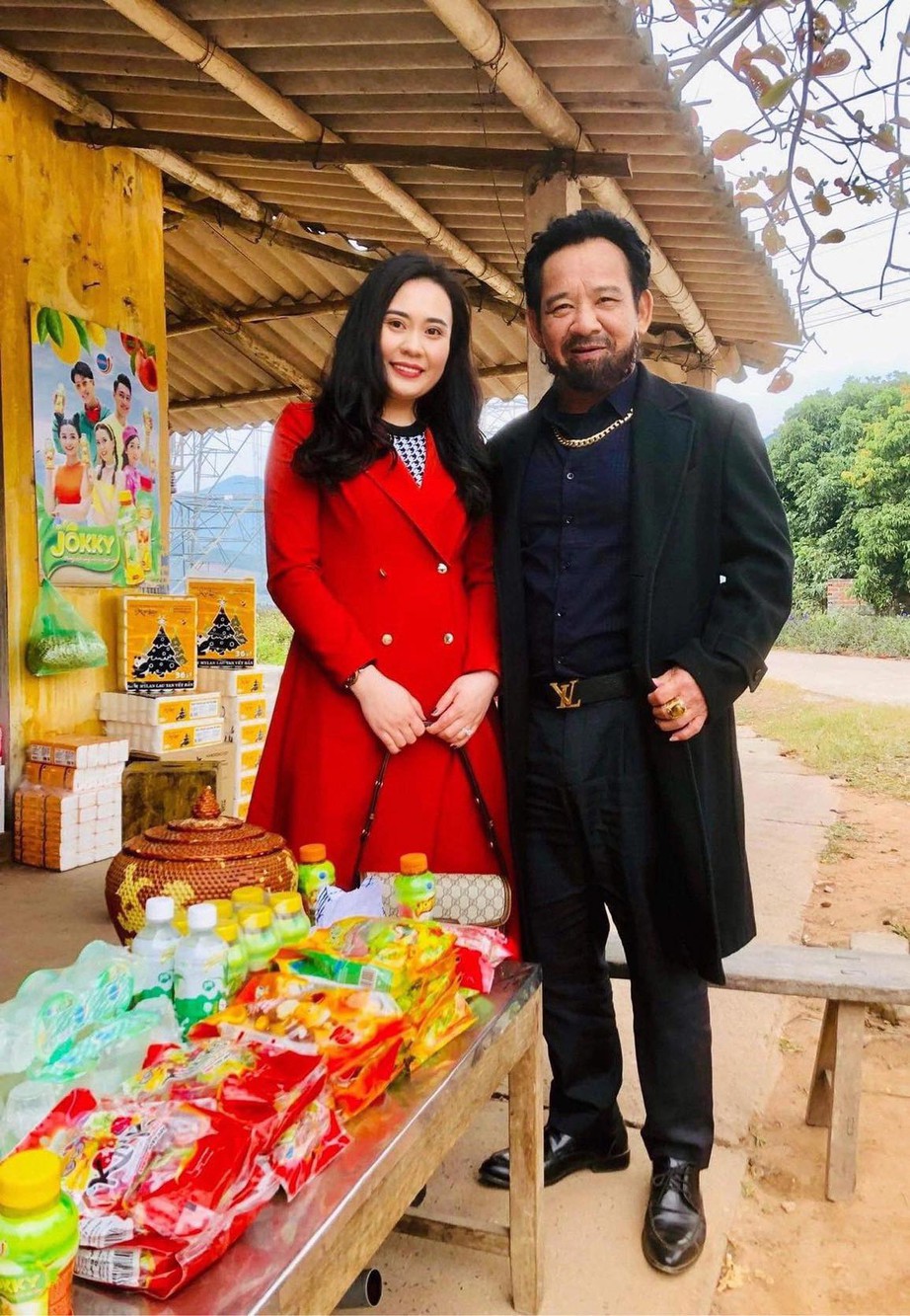 NSƯT Quang T&egrave;o - Hoa hậu Phan Kim Oanh thực c&oacute; chuyện "gian d&iacute;u mập mờ"?- Ảnh 3.