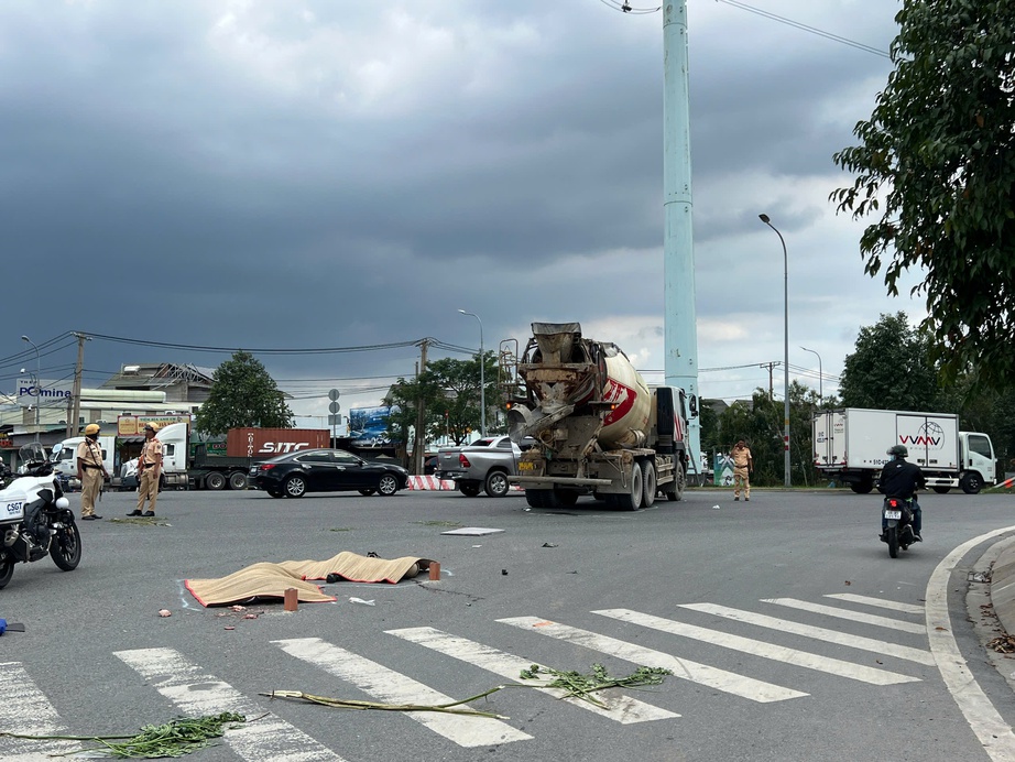 Danh t&iacute;nh hai nữ sinh tử vong vụ xe bồn va chạm xe m&aacute;y ở TP.HCM- Ảnh 3.