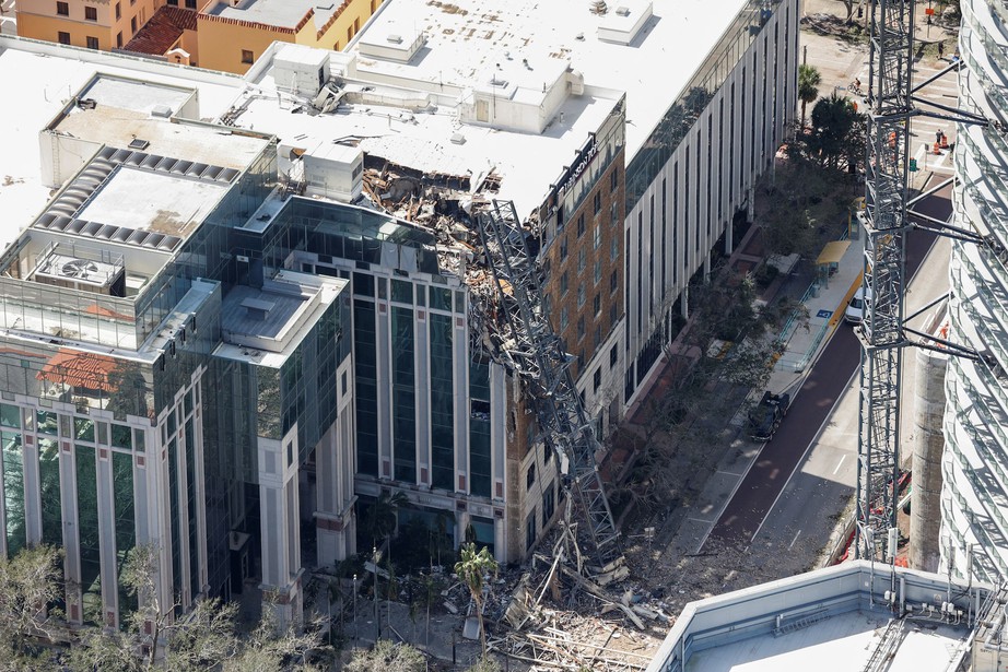 Florida tan hoang sau siêu bão Milton- Ảnh 6. Florida tan hoang sau siêu bão Milton- Ảnh 6.