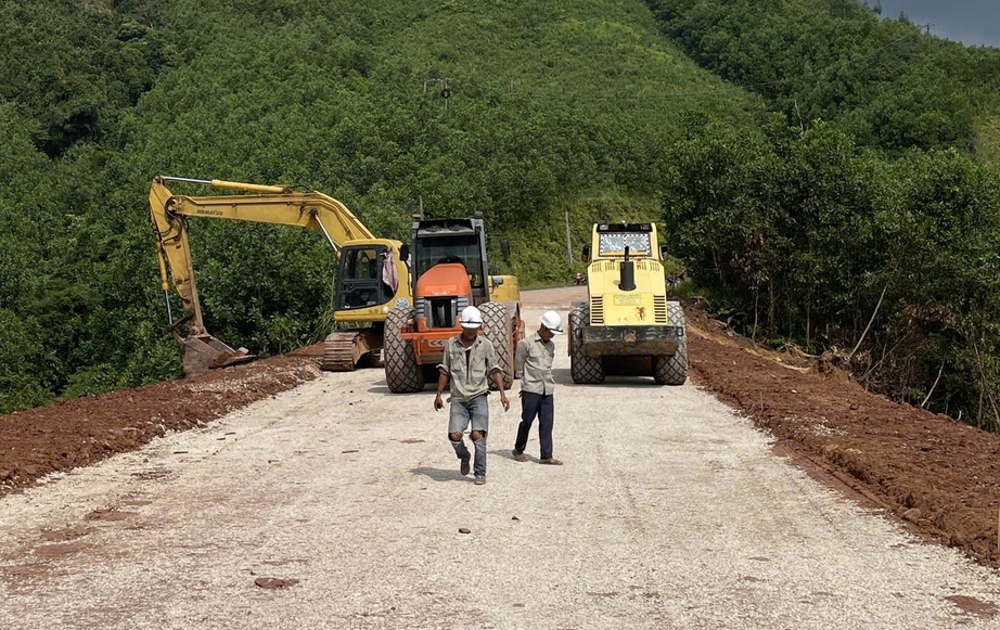 Đ&atilde; lưu th&ocirc;ng trở lại tuyến quốc lộ 18B ở Quảng Ninh- Ảnh 3.