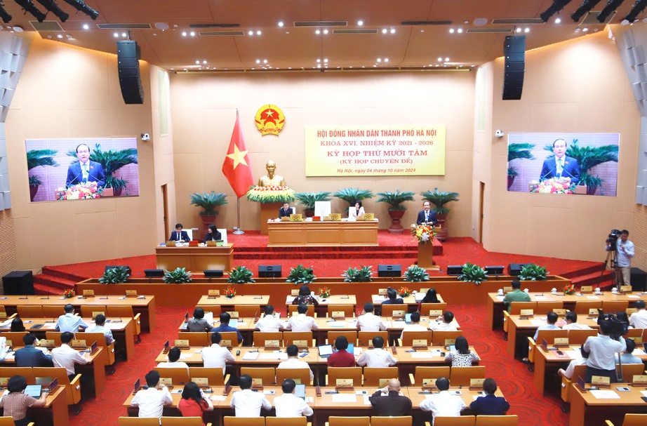 Hà Nội xem xét, thông qua 20 nội dung quan trọng
- Ảnh 1. Hà Nội xem xét, thông qua 20 nội dung quan trọng
- Ảnh 1.