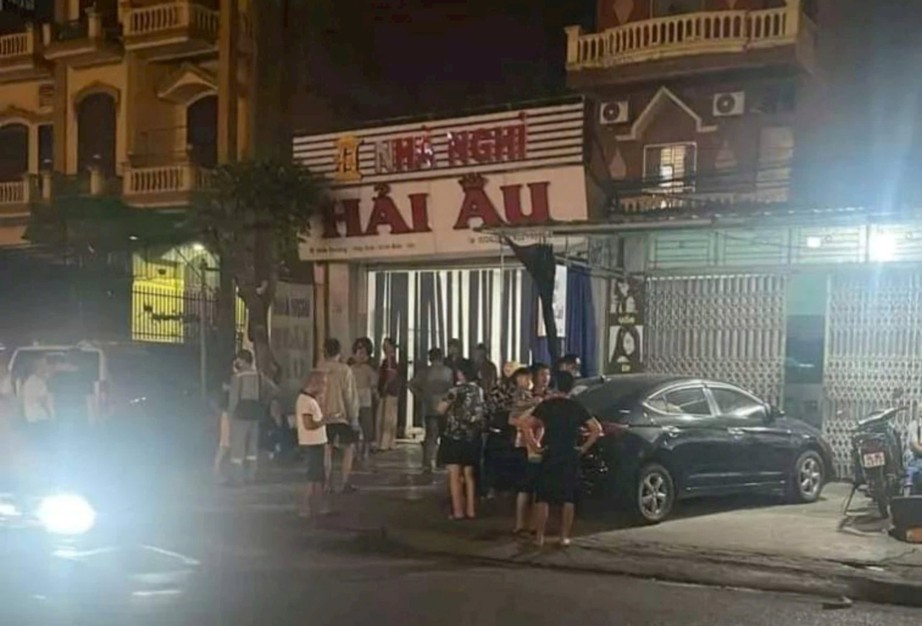 Người đ&agrave;n &ocirc;ng được ph&aacute;t hiện tử vong trong tư thế treo cổ tại nh&agrave; nghỉ- Ảnh 1.