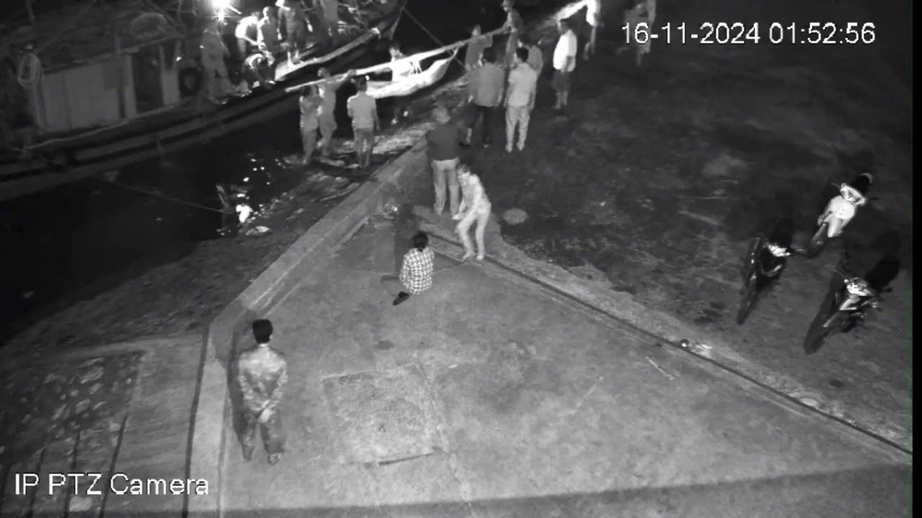 Thái Bình: Trượt chân rơi xuống biển, một thuyền viên tàu cá tử vong- Ảnh 1. Thái Bình: Trượt chân rơi xuống biển, một thuyền viên tàu cá tử vong- Ảnh 1.