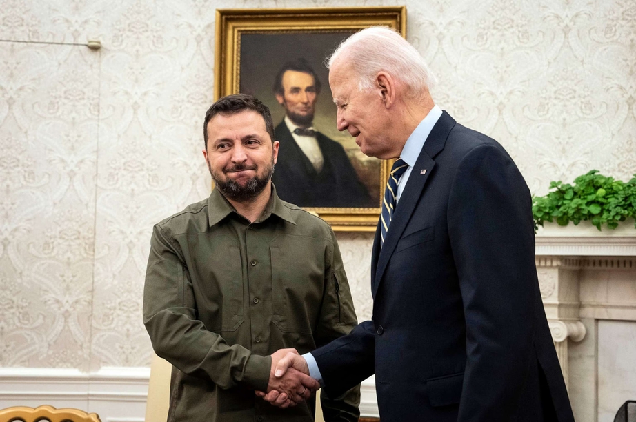 Reuters: &Ocirc;ng Joe Biden cho ph&eacute;p Ukraine sử dụng vũ kh&iacute; Mỹ tấn c&ocirc;ng s&acirc;u v&agrave;o l&atilde;nh thổ Nga- Ảnh 1.