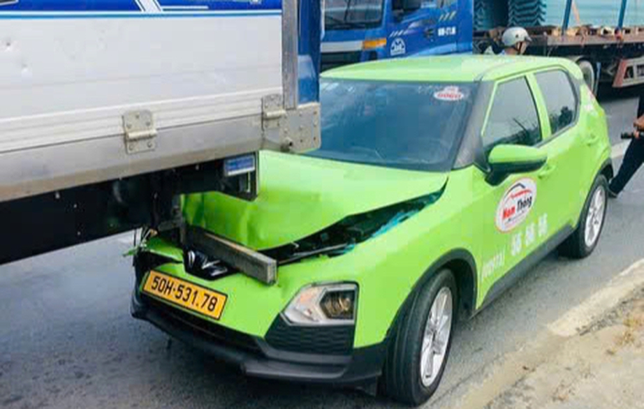 Công an TP.HCM di lý tên cướp taxi chạy trốn về miền Tây- Ảnh 2. Công an TP.HCM di lý tên cướp taxi chạy trốn về miền Tây- Ảnh 2.