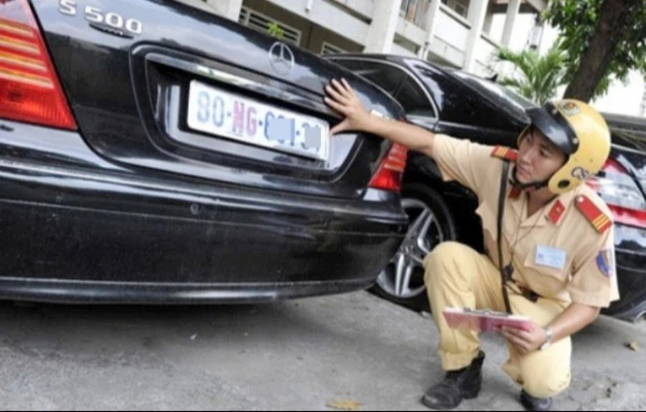 Quy định đăng k&yacute; mới xe c&oacute; nguồn gốc bị tịch thu, thanh l&yacute; t&agrave;i sản từ 1/1/2025- Ảnh 1.