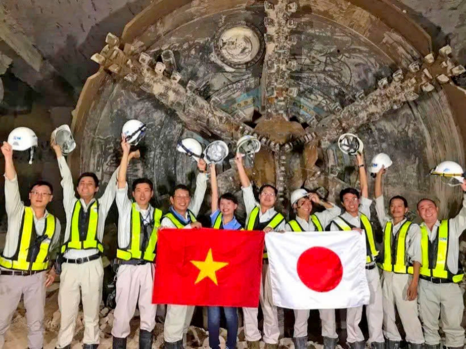 X&acirc;y kh&aacute;t vọng 500km metro từ &ldquo;vi&ecirc;n gạch&rdquo; đầu ti&ecirc;n- Ảnh 3.