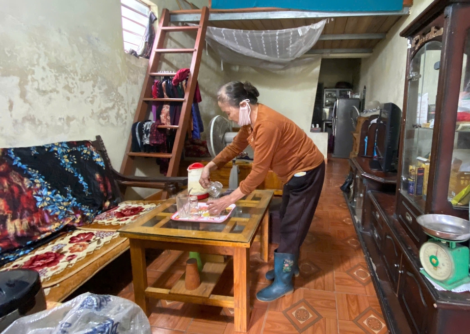 Gần trăm hộ d&acirc;n hồ hởi về nh&agrave; sau 3 th&aacute;ng phải di dời v&igrave; sạt trượt- Ảnh 2.