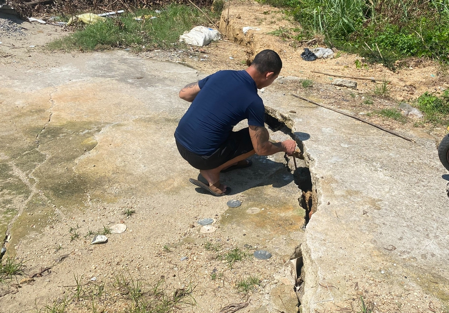 Gần trăm hộ d&acirc;n hồ hởi về nh&agrave; sau 3 th&aacute;ng phải di dời v&igrave; sạt trượt- Ảnh 4.