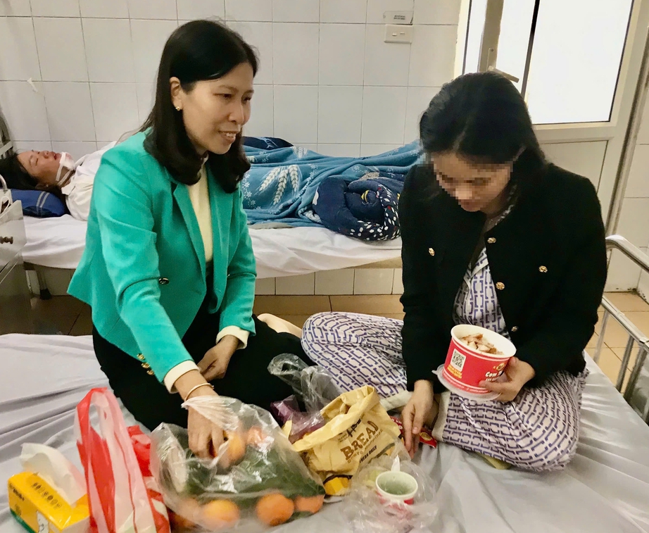 Điều tra vụ nữ sinh bị bố v&agrave; ch&uacute; ruột h&agrave;nh hung ở Hải Dương- Ảnh 1.