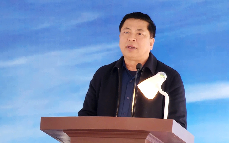 Triển khai thi c&ocirc;ng cầu Phong Ch&acirc;u mới- Ảnh 1.