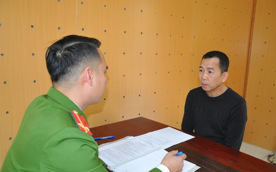 Khởi tố đối tượng vi phạm nồng độ cồn, đ&aacute;nh CSGT- Ảnh 1.