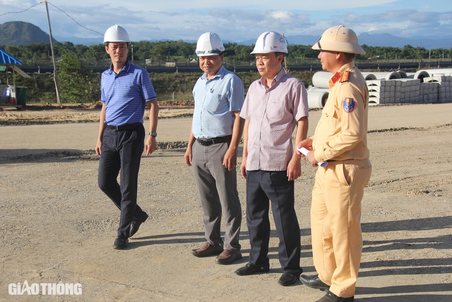 Trạm dừng nghỉ đầu ti&ecirc;n tr&ecirc;n cao tốc Vĩnh Hảo - Phan Thiết hoạt động từ 20/1- Ảnh 1.