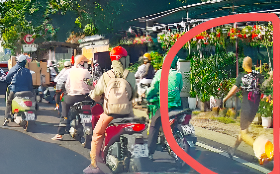 TP.HCM: Bức x&uacute;c t&agrave;i xế cầm gậy sắt đ&aacute;nh v&agrave;o đầu người kh&aacute;c- Ảnh 1.