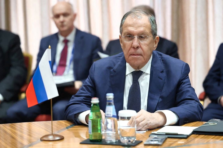 Ngoại trưởng Lavrov: T&agrave;u chiến Nga vẫn ở trong căn cứ Tartus ở Syria- Ảnh 1.