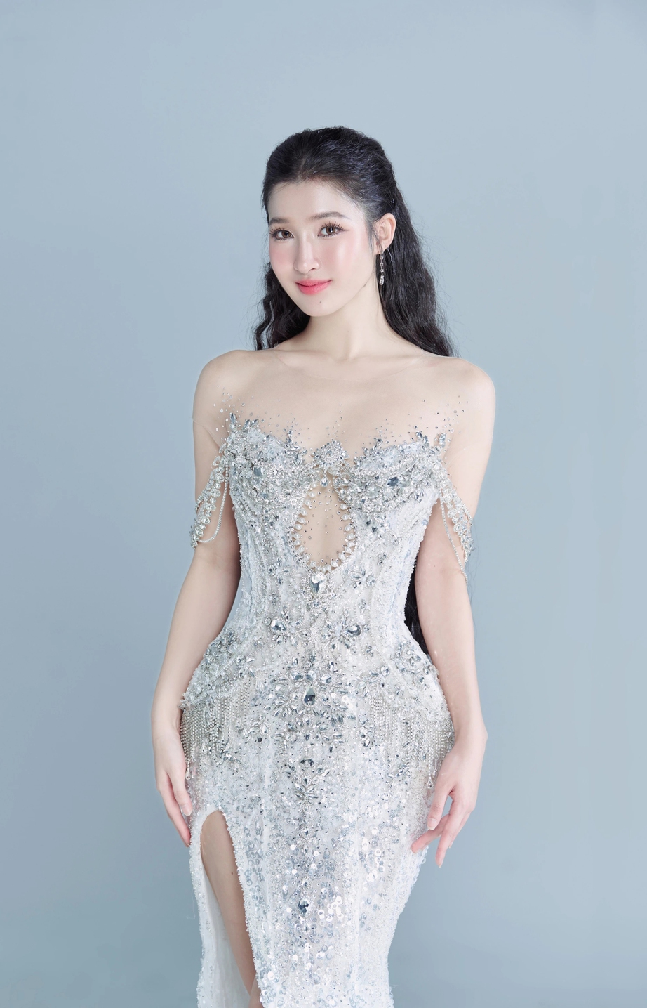 &Aacute; hậu Phương Nhi: &ldquo;T&ocirc;i lu&ocirc;n nỗ lực t&igrave;m kiếm cơ hội cho bản th&acirc;n&rdquo;- Ảnh 1.