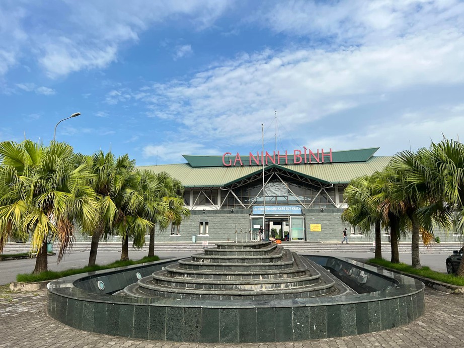 Du xu&acirc;n Ninh B&igrave;nh bằng t&agrave;u hỏa chỉ trong một ng&agrave;y thế n&agrave;o?- Ảnh 1.