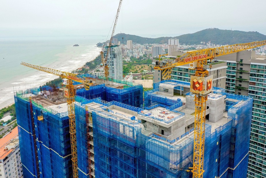 Báo lãi năm 2023, Hưng Thịnh Incons vẫn bị nhắc nợ xấu- Ảnh 1. Báo lãi năm 2023, Hưng Thịnh Incons vẫn bị nhắc nợ xấu- Ảnh 1.