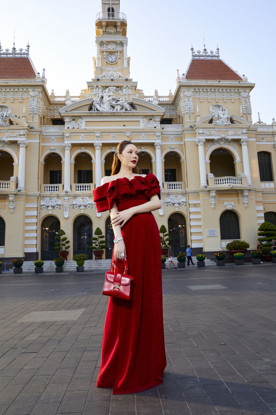 L&yacute; Nh&atilde; Kỳ: Khi c&ograve;n l&agrave; trẻ con, t&ocirc;i đều mong đến Tết để được mẹ mua &aacute;o mới- Ảnh 11.