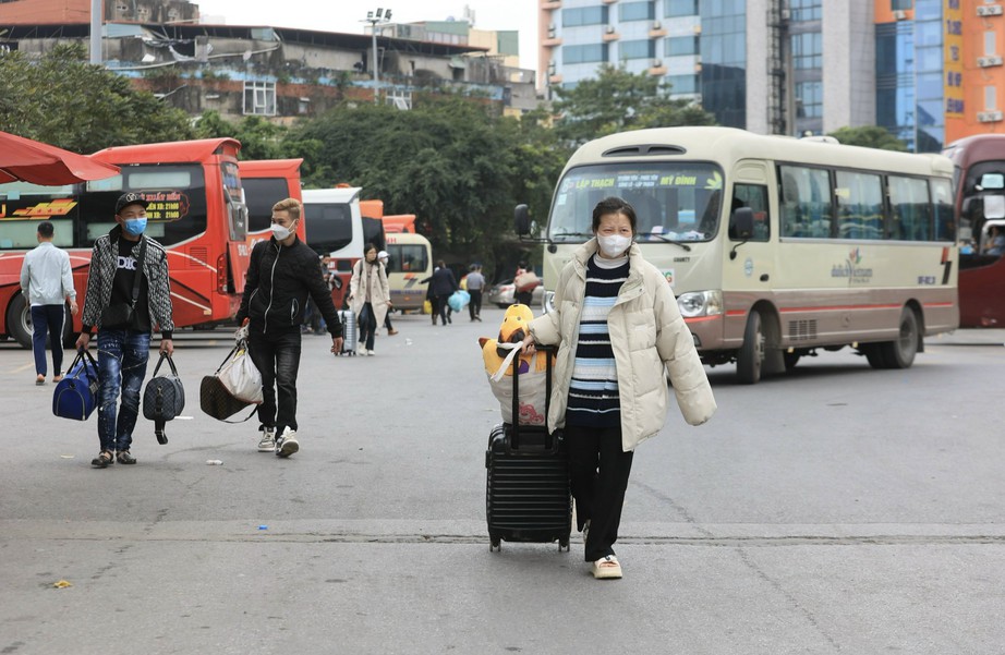 H&agrave; Nội y&ecirc;u cầu siết chặt hoạt động kinh doanh vận tải bằng &ocirc; t&ocirc;- Ảnh 1.