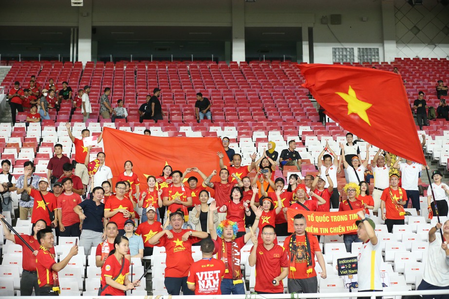 Indonesia vs Việt Nam: Th&ecirc;m một thất bại cay đắng - Ảnh 7.