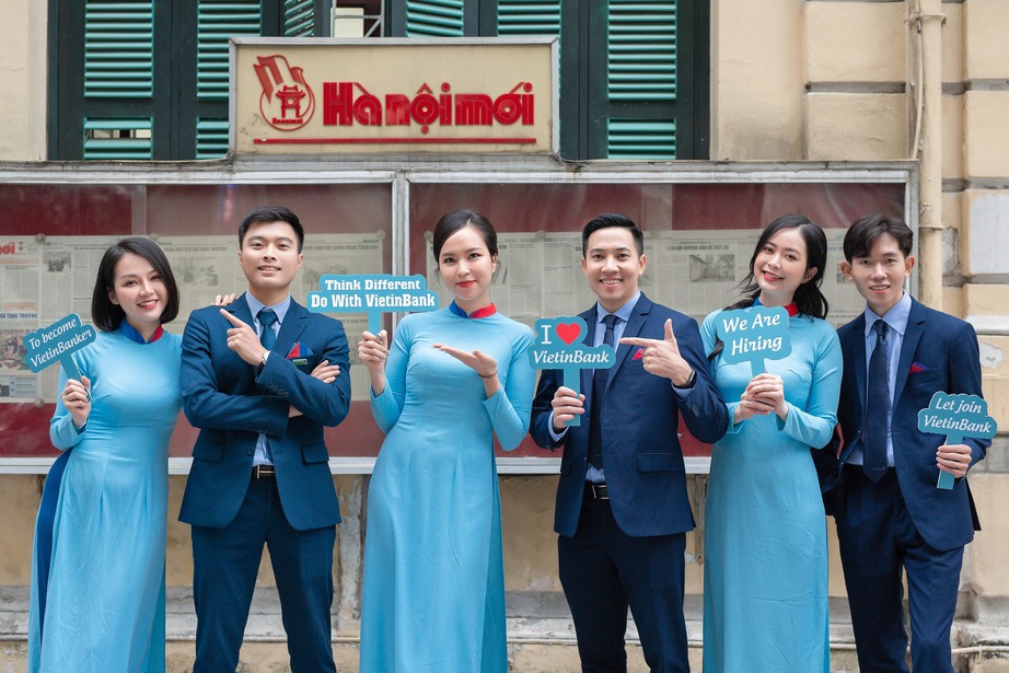 VietinBank tuyển dụng hơn 500 chỉ tiêu trên toàn quốc- Ảnh 1. VietinBank tuyển dụng hơn 500 chỉ tiêu trên toàn quốc- Ảnh 1.