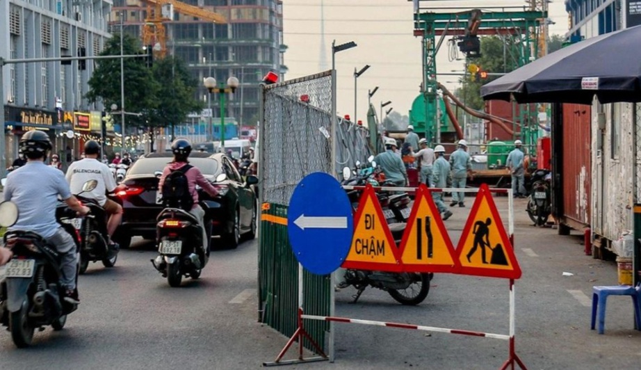 Loạt lô cốt Loạt lô cốt