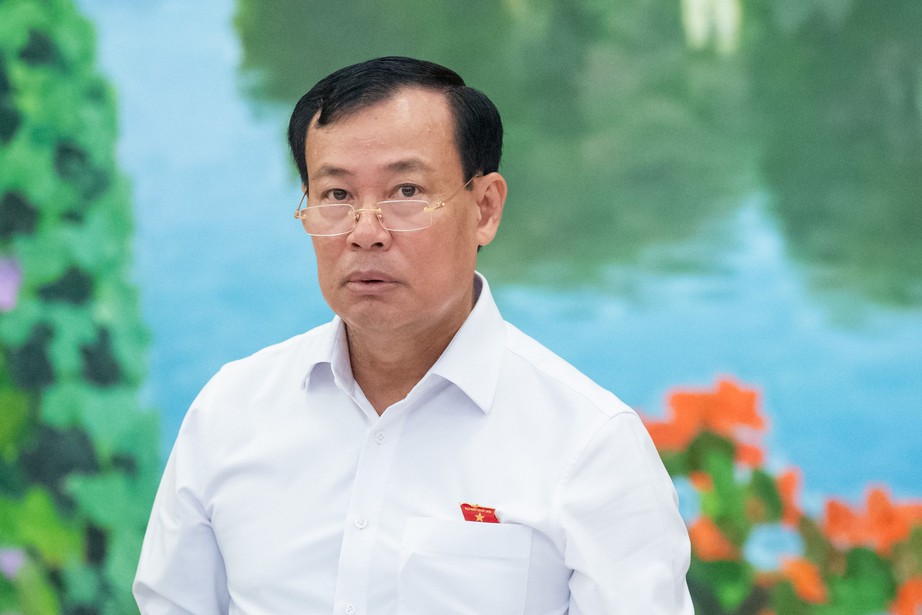 Chủ tịch Quốc hội: Ph&acirc;n kỳ đầu tư hạ tầng giao th&ocirc;ng phải đảm bảo vận h&agrave;nh an to&agrave;n- Ảnh 2.