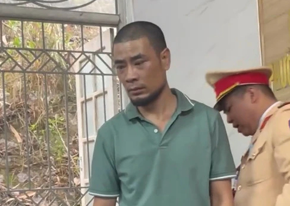 Ba th&aacute;ng xảy ra 51 vụ chống đối CSGT l&agrave;m 21 cảnh s&aacute;t bị thương- Ảnh 2.