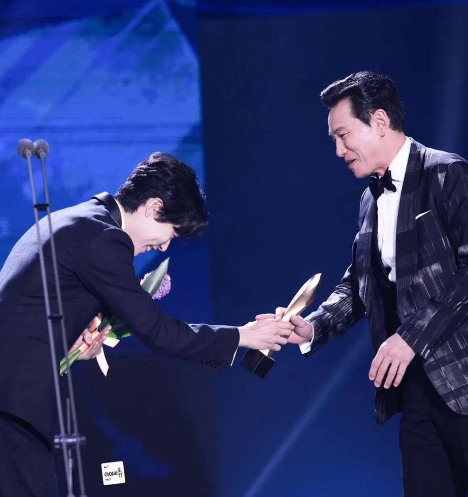 "Hến vương" Ryu Jun Yeol lần đầu l&ecirc;n tiếng sau scandal t&igrave;nh tay ba - Ảnh 5.