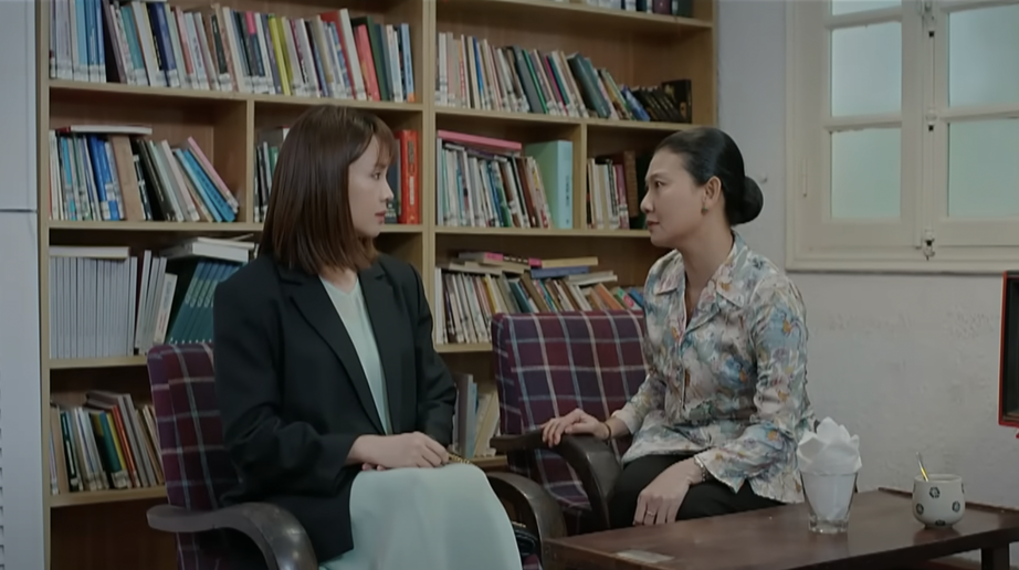 B&agrave; Xinh đến gặp Ng&acirc;n H&agrave; hứa l&agrave;m nh&acirc;n chứng gi&uacute;p Ng&acirc;n H&agrave; để vạch mặt Nghĩa trước to&agrave;.