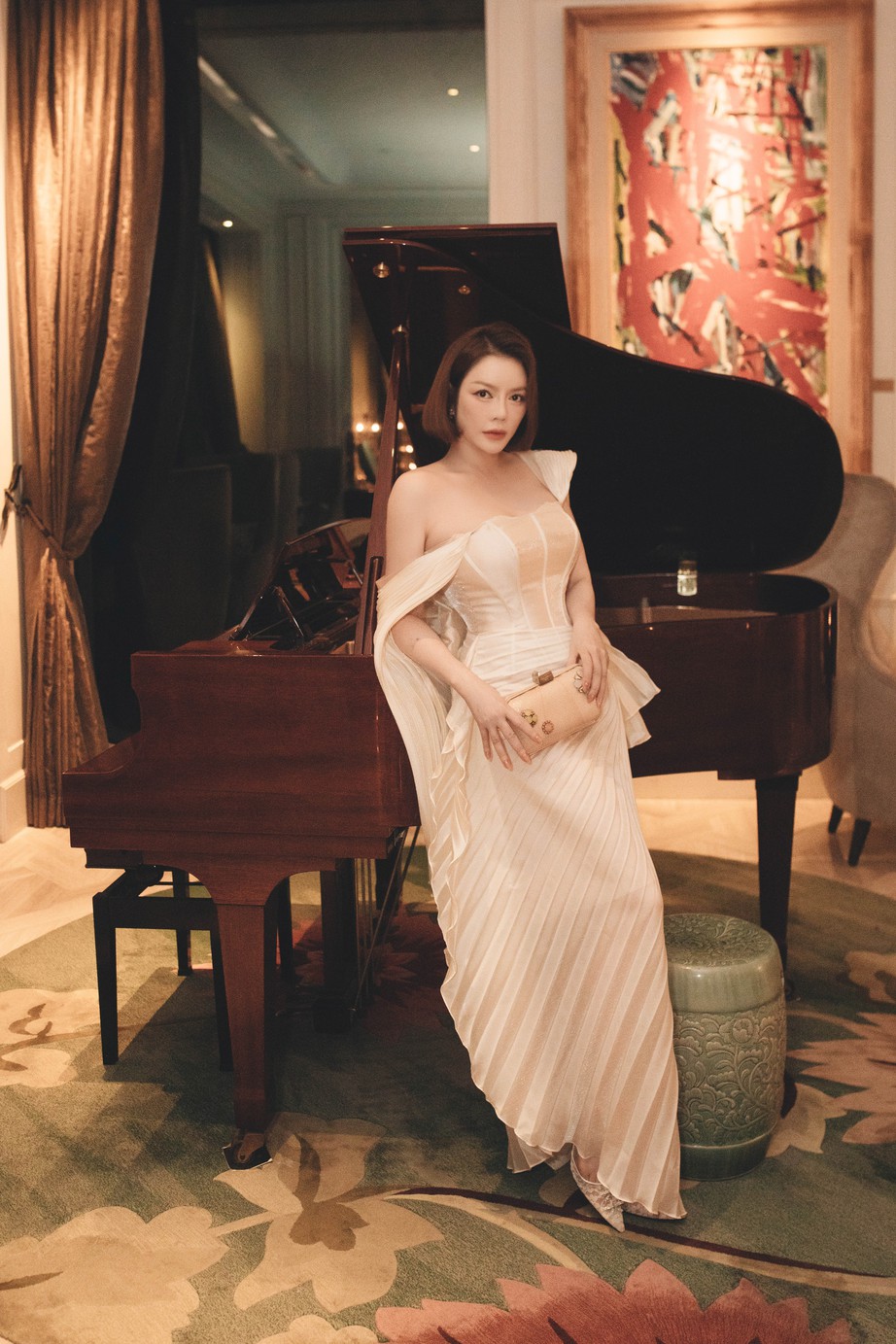 V&igrave; sao L&yacute; Nh&atilde; Kỳ vắng mặt tại Cannes 2024?- Ảnh 2.