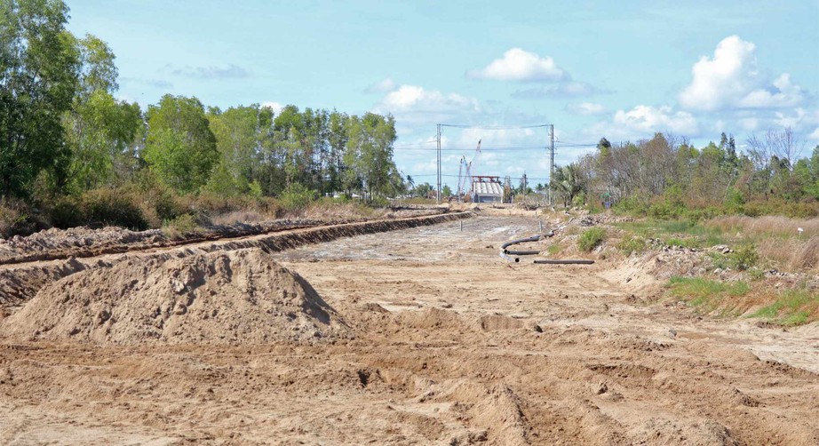 Cần 1,5 triệu m3 c&aacute;t đắp nền n&acirc;ng cấp Cảng h&agrave;ng kh&ocirc;ng C&agrave; Mau- Ảnh 1.